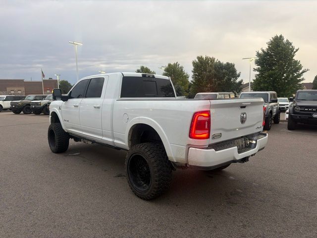Used 2023 RAM 3500 Limited AWD/4WD image 3
