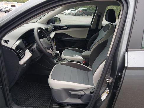 New 2025 Volkswagen Taos S image 9