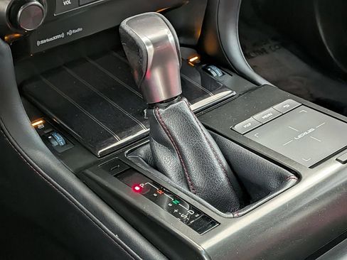 Used 2022 Lexus GX 460 Premium w/ Premium Package AWD/4WD image 27