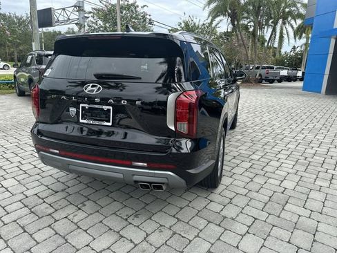 Used 2025 Hyundai Palisade SEL FWD image 38