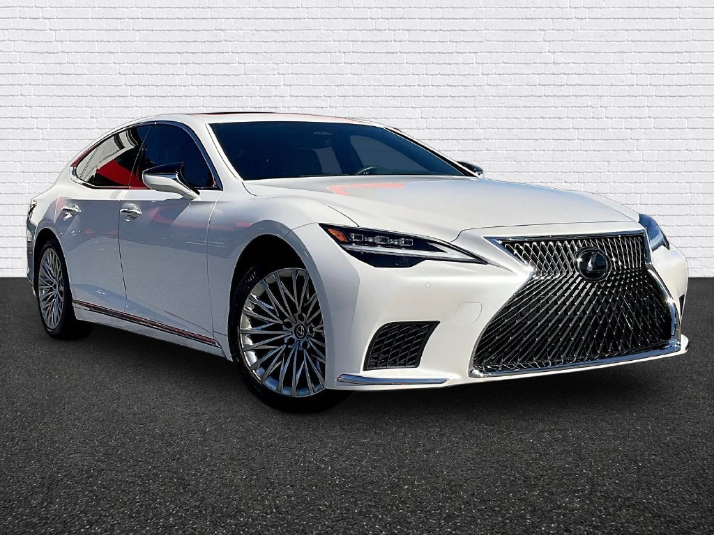Used 2024 Lexus LS 500 RWD image 3