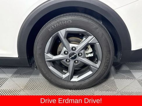 Used 2025 Kia K4 FWD image 4
