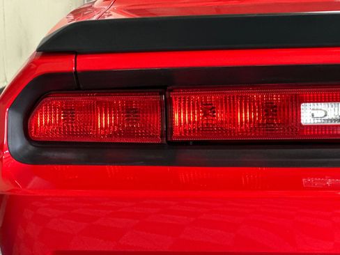 Used 2009 Dodge Challenger SRT8 w/ SRT Option Group II image 45