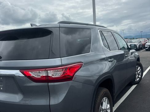 Used 2021 Chevrolet Traverse LT AWD/4WD image 4