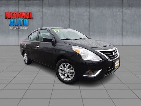 Used 2019 Nissan Versa SV w/ SV Special Edition Package image 1