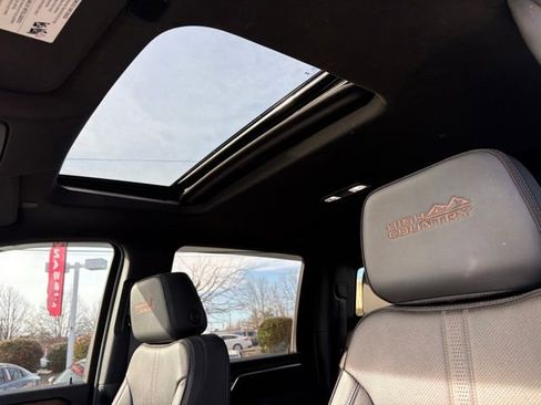 Used 2025 Chevrolet Silverado 2500 High Country w/ High Country Premium Package image 22