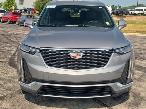 Used 2024 Cadillac XT6 Luxury w/ LPO, Floor Liner Package AWD/4WD image 7