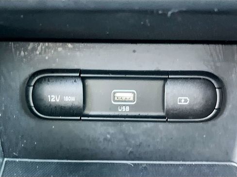 Certified 2022 Kia Niro LXS image 32