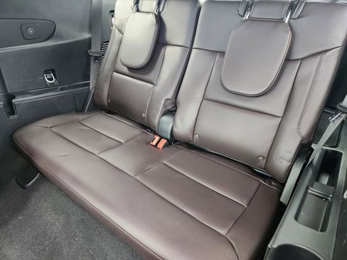 Used 2025 Ford Explorer Platinum w/ LUX Leather Package image 15