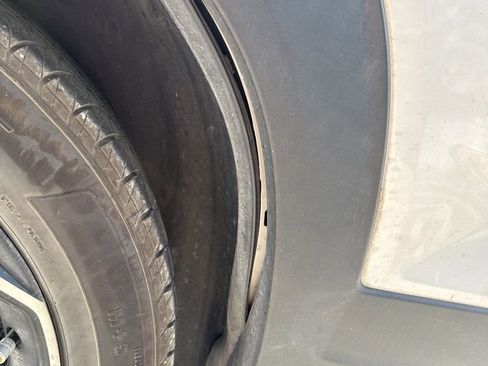 Used 2023 Chevrolet TrailBlazer RS w/ Sun and Liftgate Package FWD image 10