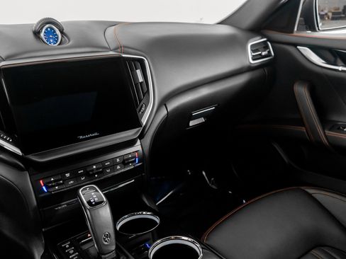 Used 2023 Maserati Ghibli Modena Q4 image 38