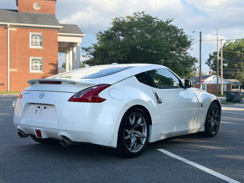 Used 2014 Nissan 370Z Touring w/ Sport Package RWD image 6