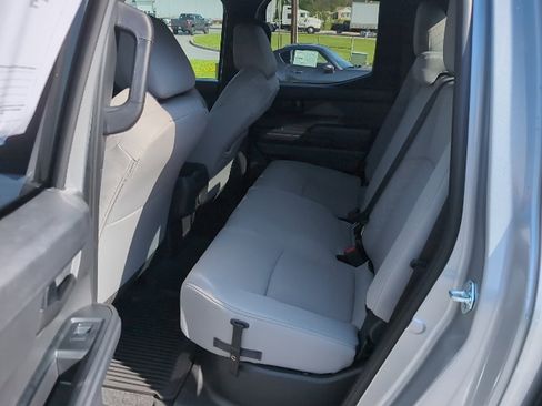 Used 2026 Toyota Tacoma SR5 image 18