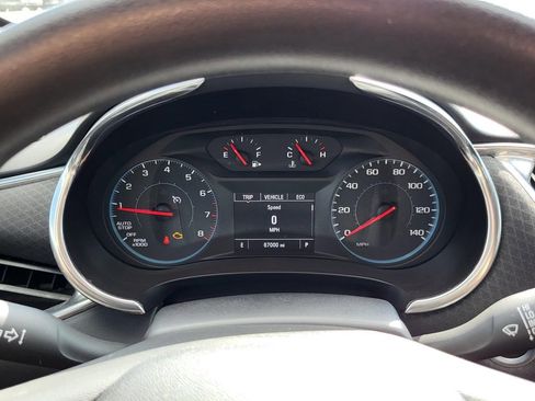 Used 2018 Chevrolet Malibu LT image 23