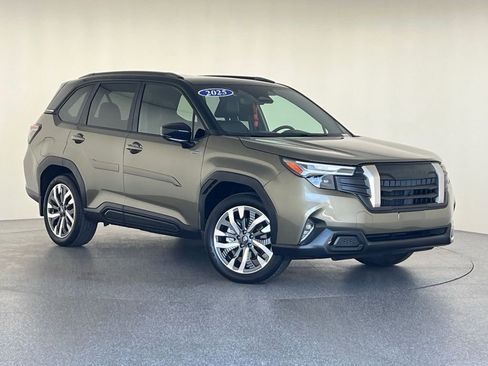 Certified 2025 Subaru Forester Touring w/ Touring Package AWD/4WD image 46