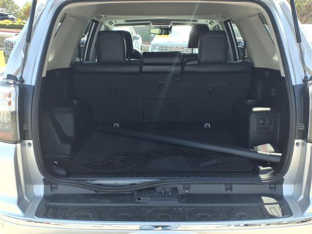 Used 2022 Toyota 4Runner Limited AWD/4WD image 5