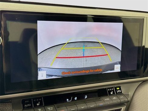 Certified 2025 Toyota Camry SE image 13