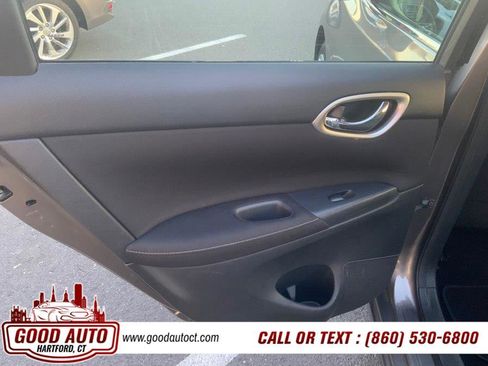Used 2015 Nissan Sentra SV image 7