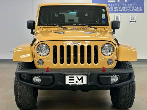 Used 2014 Jeep Wrangler Rubicon image 4