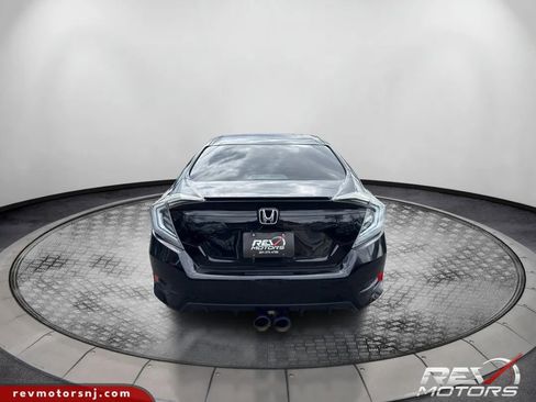 Used 2019 Honda Civic Sport image 4
