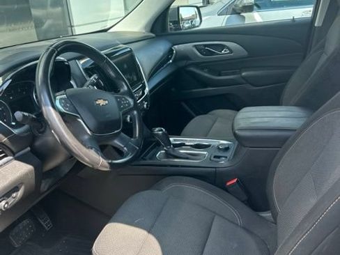 Used 2018 Chevrolet Traverse LT w/ LPO, Cargo Package AWD/4WD image 6