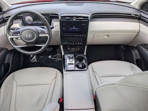 Used 2022 Hyundai Tucson Limited image 19