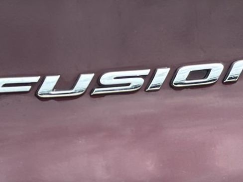 Used 2018 Ford Fusion Platinum FWD image 34