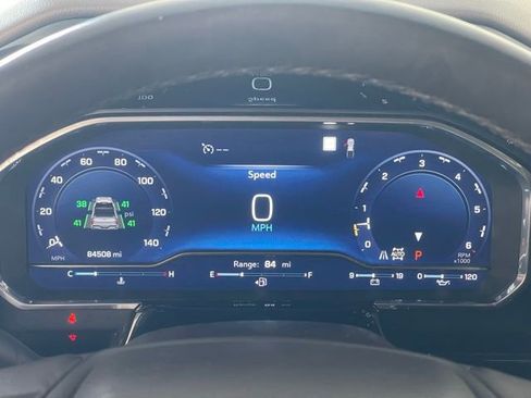 Used 2022 Chevrolet Silverado 1500 LTZ image 39