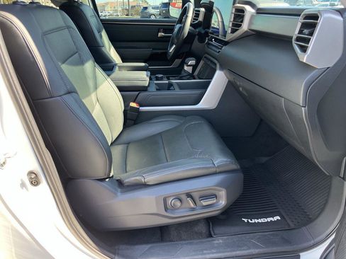 Used 2022 Toyota Tundra Limited AWD/4WD image 37