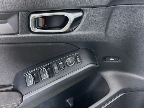 Used 2023 Honda Civic Sport image 15