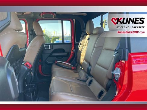 Used 2020 Jeep Gladiator Rubicon image 24