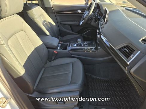 Used 2020 Audi Q5 2.0T Premium Plus w/ Premium Plus Package AWD/4WD image 17