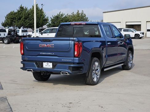 New 2026 GMC Sierra 1500 Denali w/ Denali Reserve Package AWD/4WD image 3