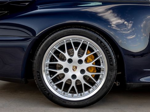 Used 1998 Porsche 911 Carrera S RWD image 28