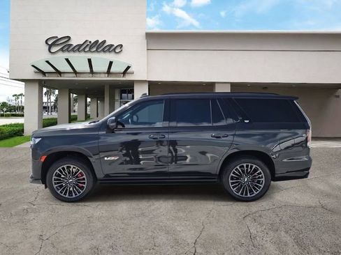 Certified 2024 Cadillac Escalade V w/ LPO, Floor Liner Package image 2