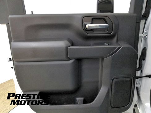 Used 2022 Chevrolet Silverado 3500 LT w/ Convenience Package AWD/4WD image 27