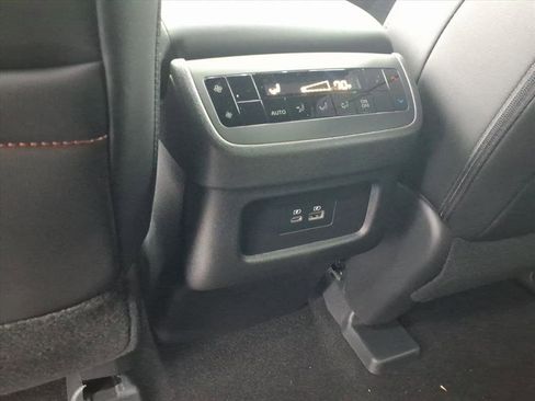 New 2025 Nissan Pathfinder Rock Creek image 28