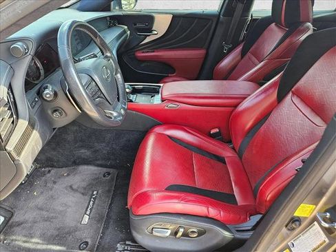 Used 2018 Lexus LS 500 F Sport w/ Accessory Package (Z2) image 14