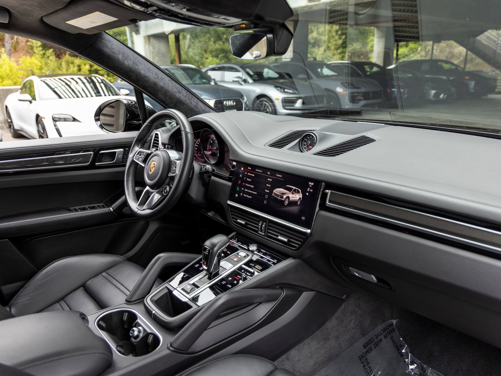 Certified 2023 Porsche Cayenne GTS AWD/4WD image 66