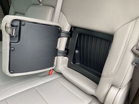 New 2026 GMC Sierra 3500 SLT w/ Texas SLT Premium Package image 24