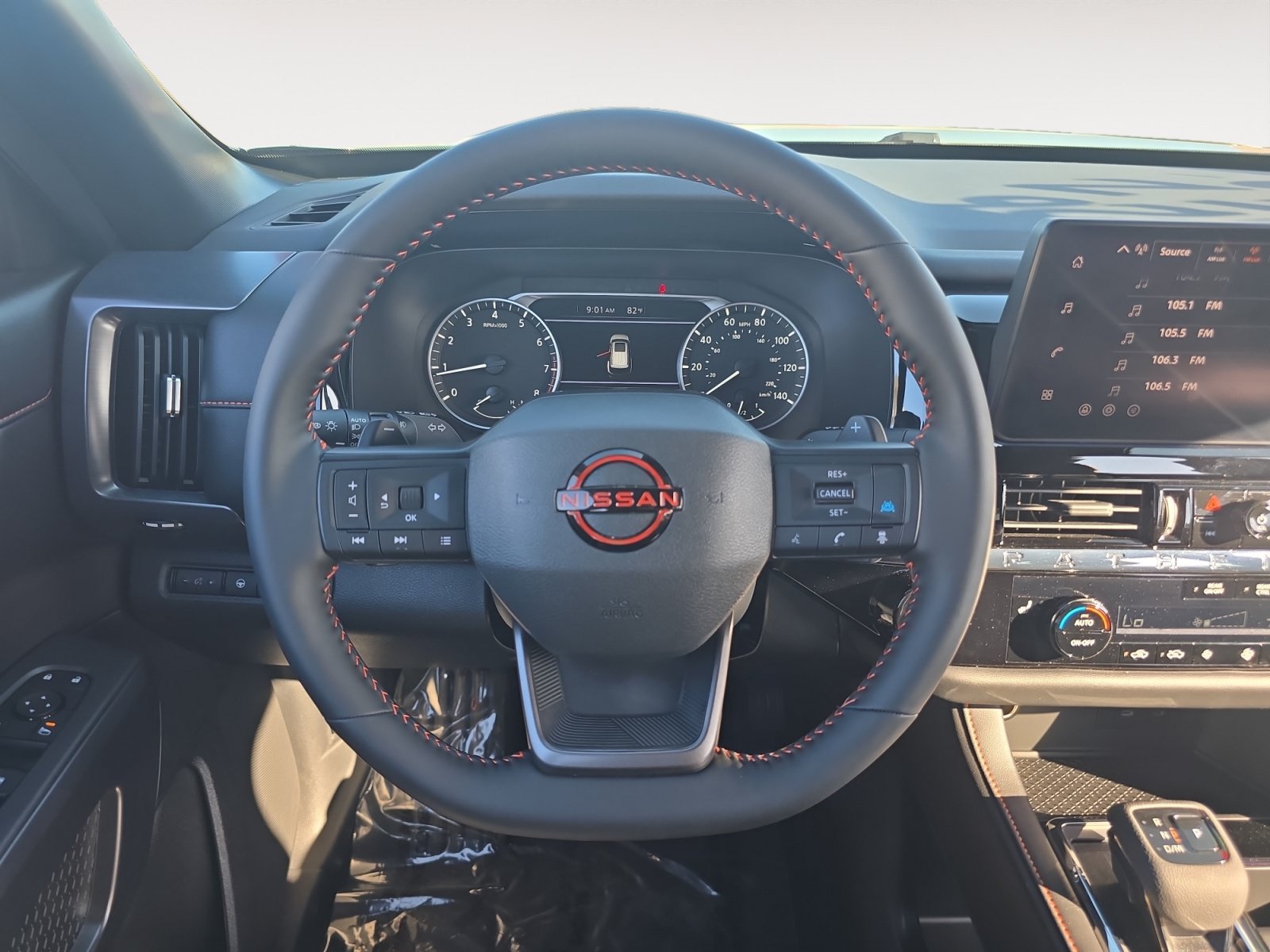 Used 2026 Nissan Pathfinder Rock Creek AWD/4WD image 12