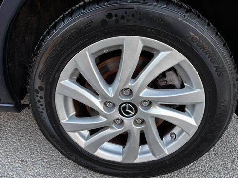 Used 2015 MAZDA MAZDA5 Sport image 6