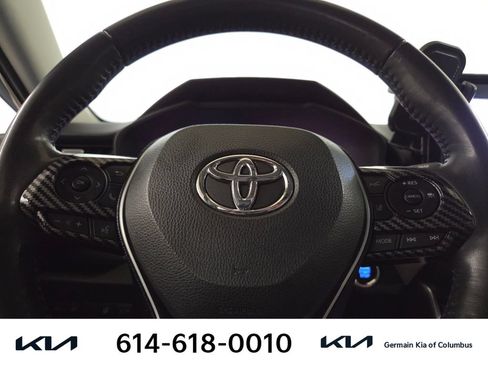 Used 2020 Toyota RAV4 XLE Premium AWD/4WD image 22