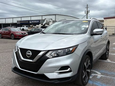 Used 2020 Nissan Rogue Sport SL image 7