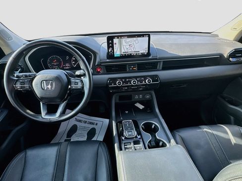 Used 2024 Honda Pilot Touring image 26