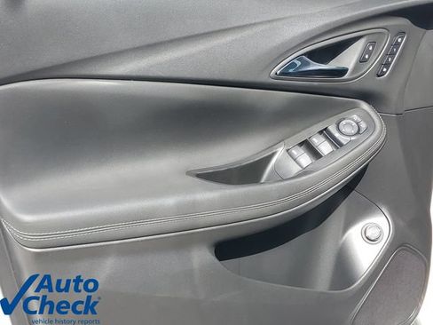 Used 2023 Buick Encore GX Essence w/ Experience Buick Package FWD image 20