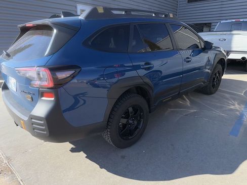 Used 2022 Subaru Outback Wilderness image 4