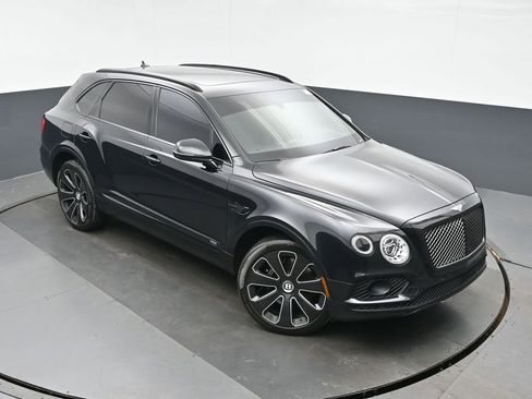 Used 2020 Bentley Bentayga image 34