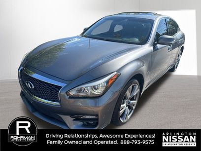 Used 2019 INFINITI Q70 Luxe w/ Sport Package