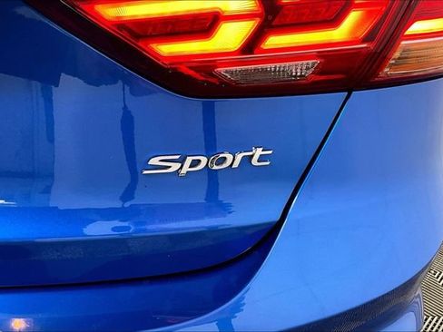 Used 2017 Hyundai Elantra Sport w/ Cargo Package image 14